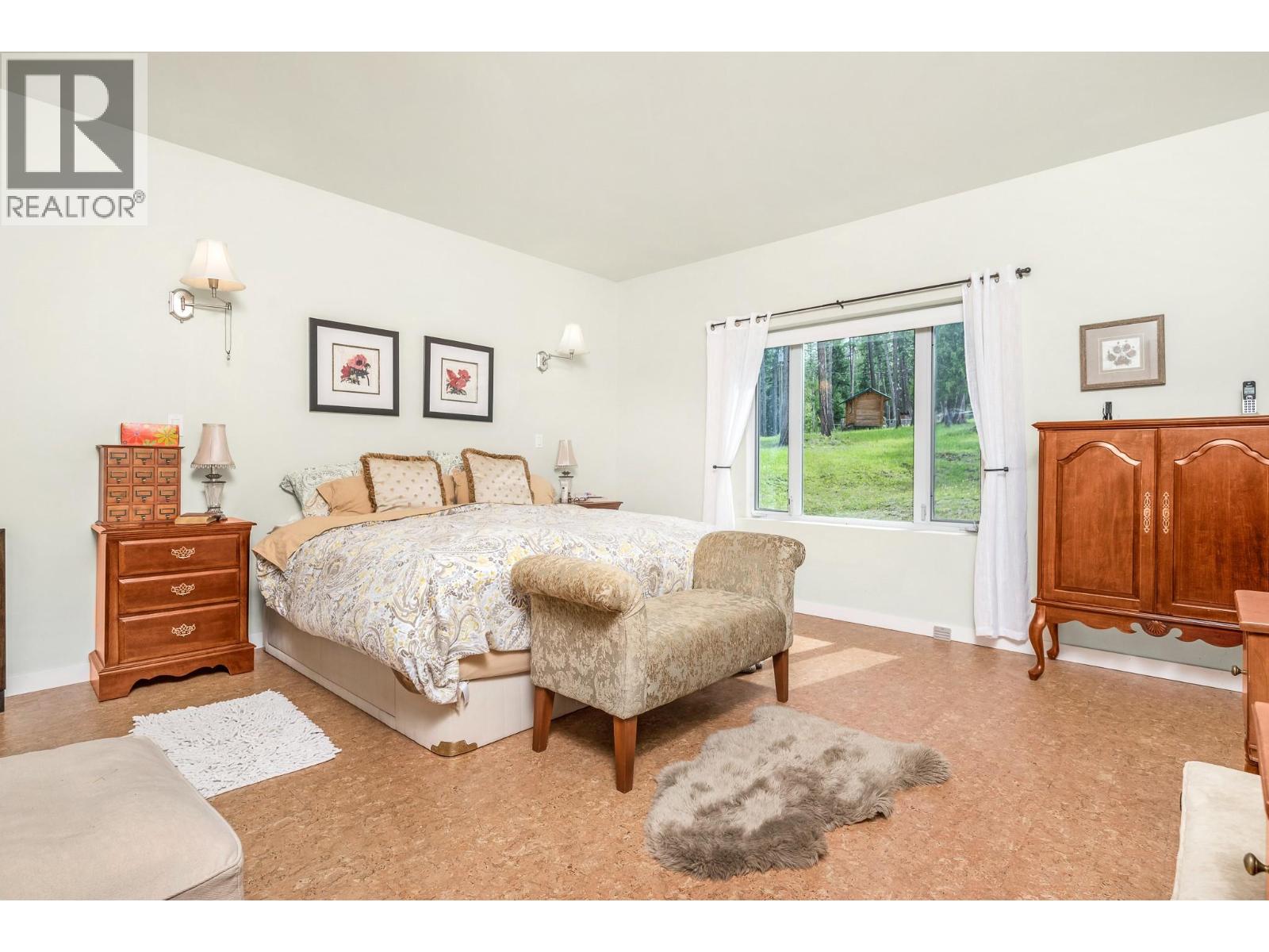 4 Hollingsworth Road, Cherryville, British Columbia  V0E 2G3 - Photo 30 - 10347182