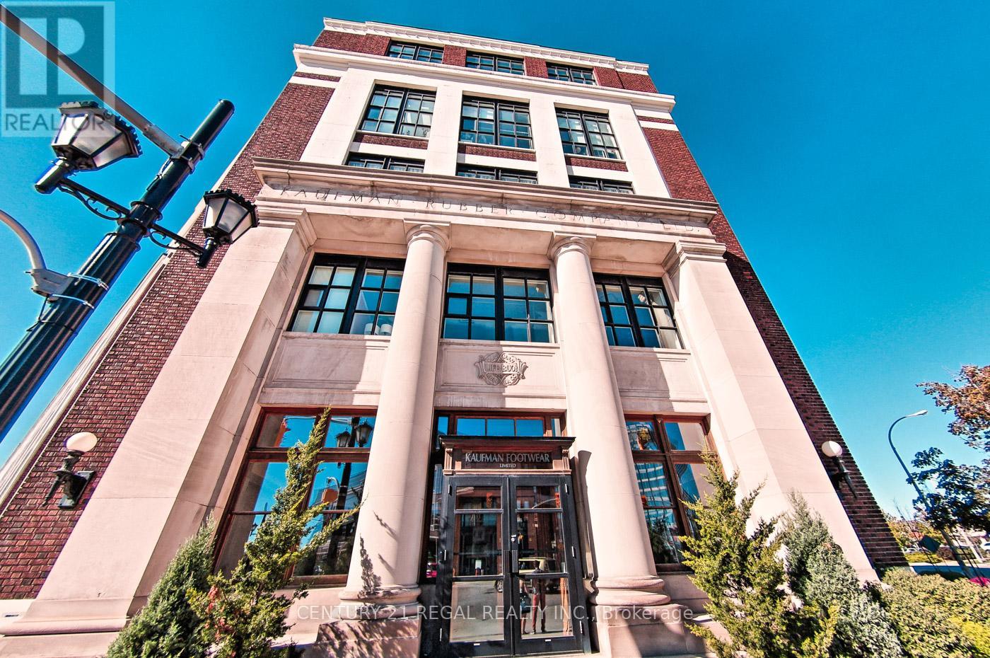 102 - 404 KING STREET W, Kitchener, Ontario
