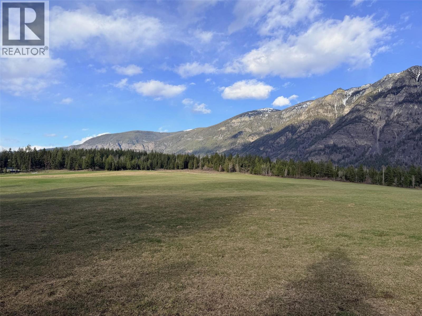 2046 Canyon-Lister Road, Lister, British Columbia  V0B 1G4 - Photo 13 - 10397692