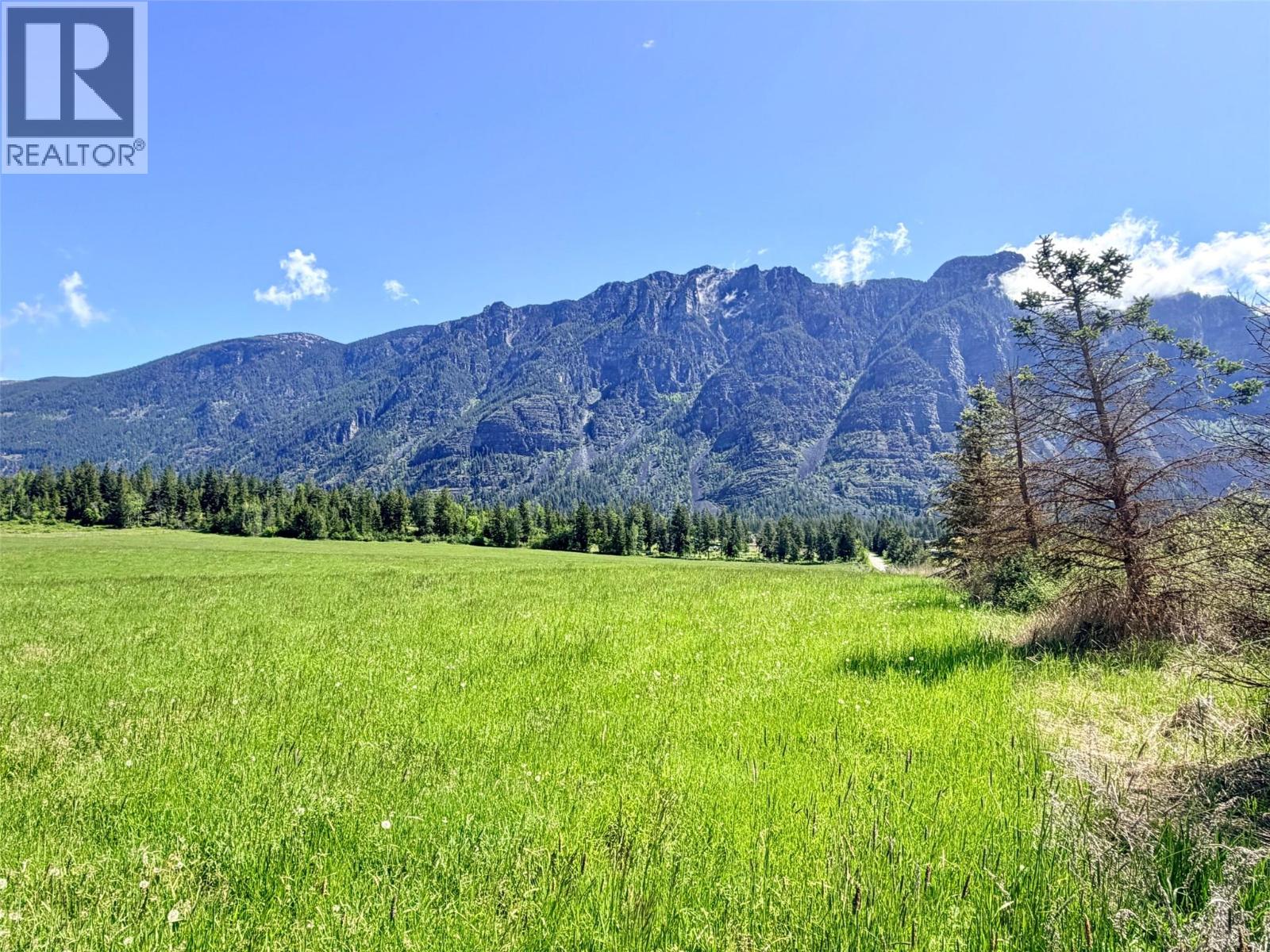 2046 Canyon-Lister Road, Lister, British Columbia  V0B 1G4 - Photo 4 - 10397692