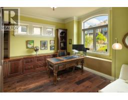954 Hewetson Avenue, Kelowna, British Columbia  V1W 5H8 - Photo 30 - 10397512