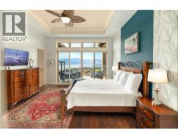 954 Hewetson Avenue, Kelowna, British Columbia  V1W 5H8 - Photo 32 - 10397512