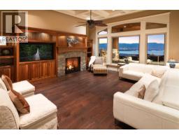 954 Hewetson Avenue, Kelowna, British Columbia  V1W 5H8 - Photo 7 - 10397512