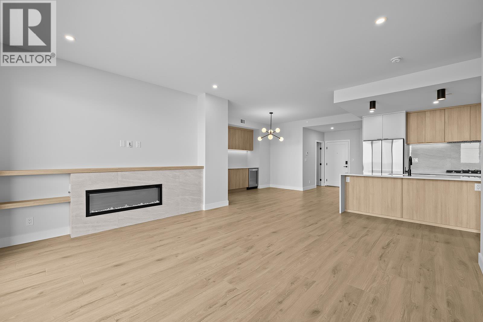 75 Predator Ridge Drive Unit# 301, Vernon, British Columbia  V1H 1G4 - Photo 13 - 10397008