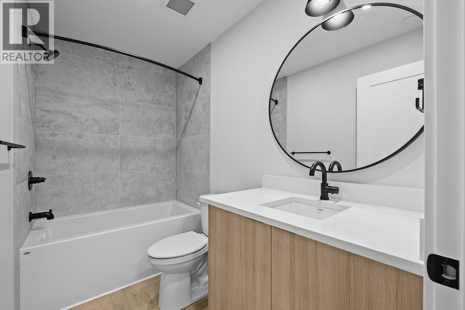 75 Predator Ridge Drive Unit# 301, Vernon, British Columbia  V1H 1G4 - Photo 26 - 10397008