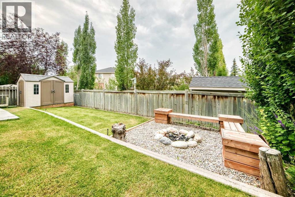 61 West Edge Road, Cochrane, Alberta  T4C 1M7 - Photo 37 - A2337172