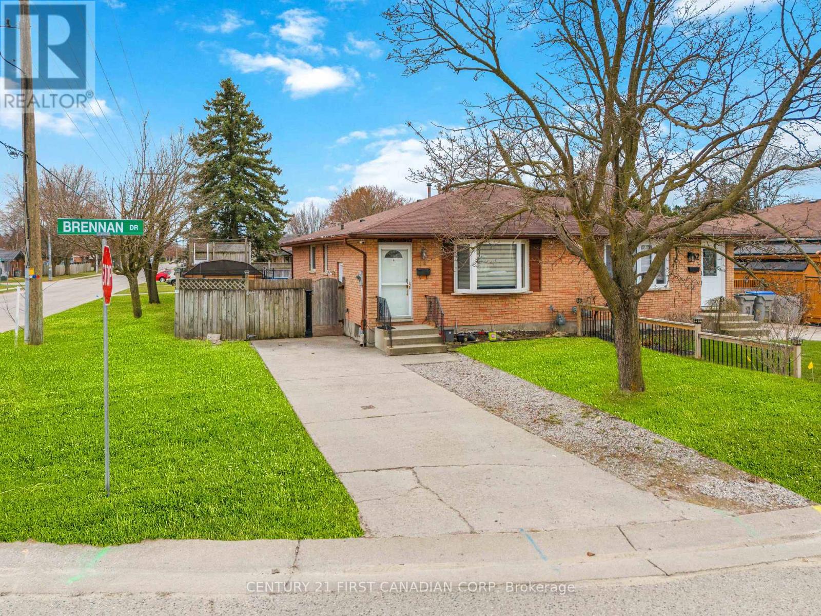 54 Brennan Drive N, Strathroy-Caradoc, Ontario  N7G 3S3 - Photo 3 - X13673570