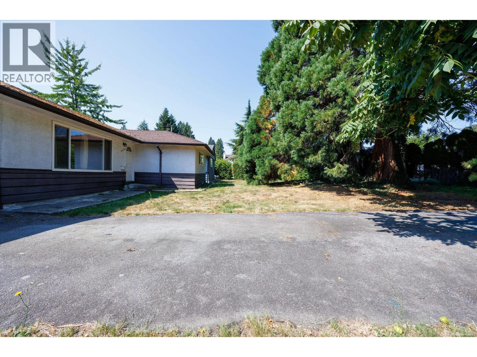 1234 Prairie Avenue, Port Coquitlam, British Columbia  V3B 1S8 - Photo 2 - R3155296