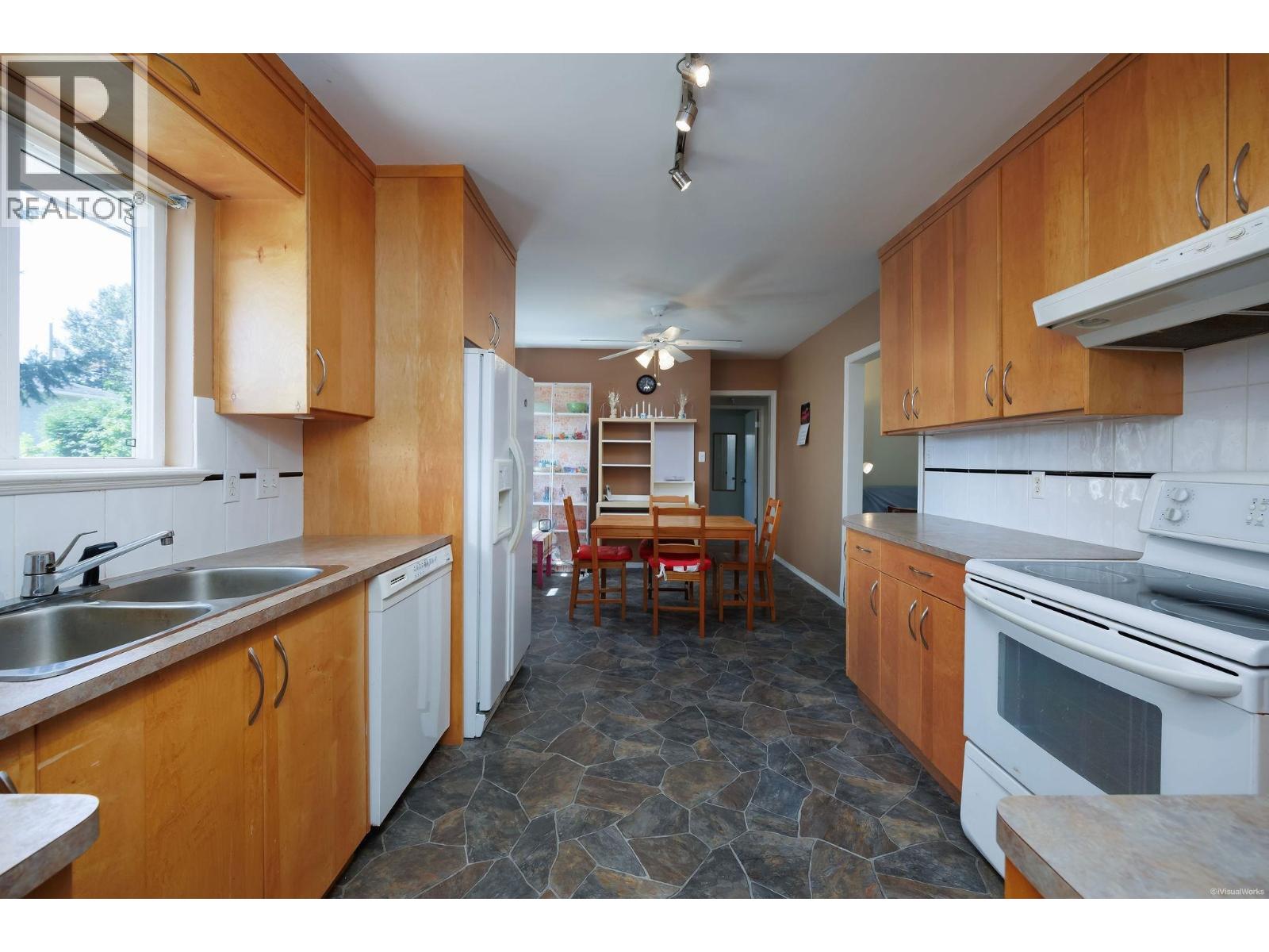 1234 Prairie Avenue, Port Coquitlam, British Columbia  V3B 1S8 - Photo 14 - R3155296