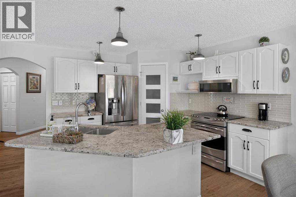 121 Rockyspring Terrace NW, Calgary, Alberta  T3G 5Z7 - Photo 11 - A2336349