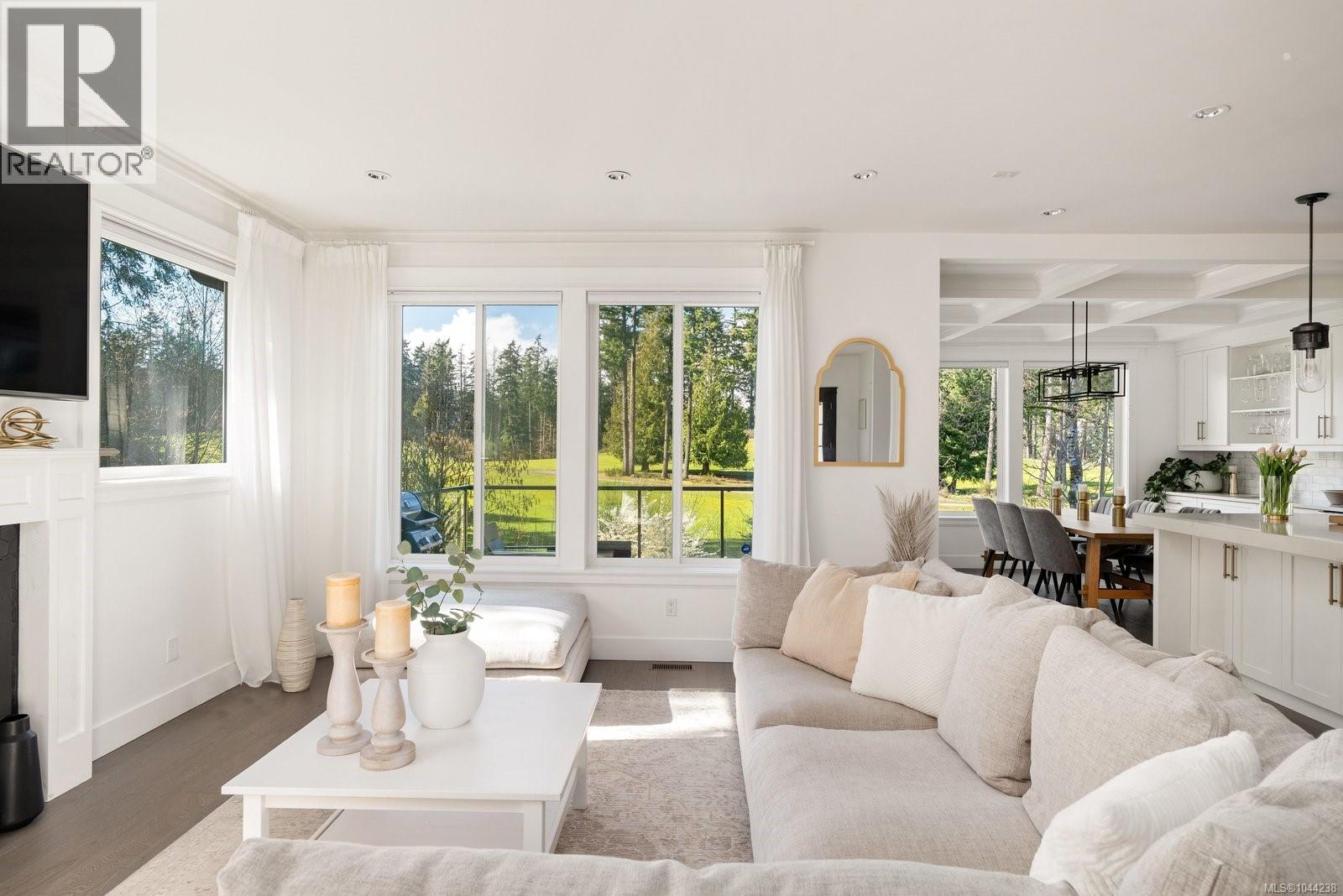 2168 Champions Way, Langford, British Columbia  V9B 0R9 - Photo 4 - 1044238