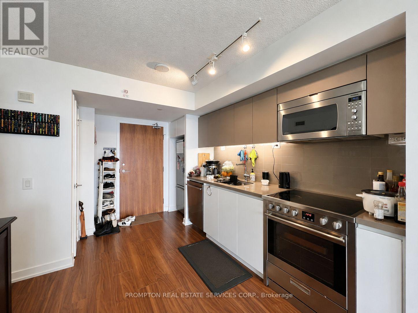 3310 - 75 Queens Wharf Road, Toronto, Ontario  M5V 0J8 - Photo 16 - C13673198