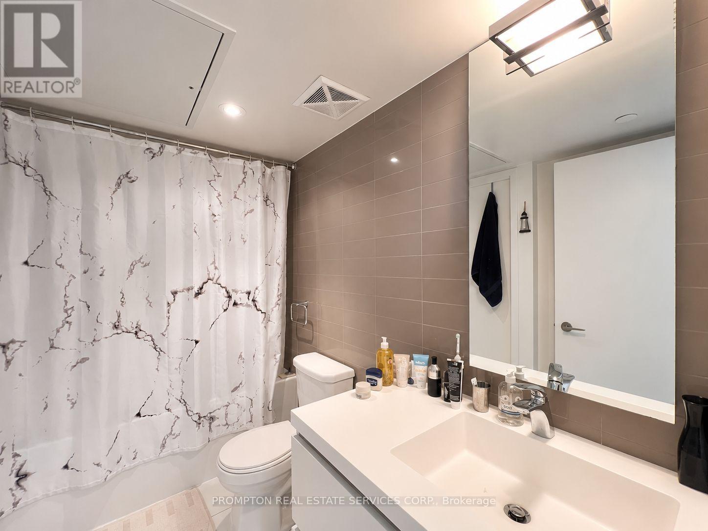 3310 - 75 Queens Wharf Road, Toronto, Ontario  M5V 0J8 - Photo 12 - C13673198