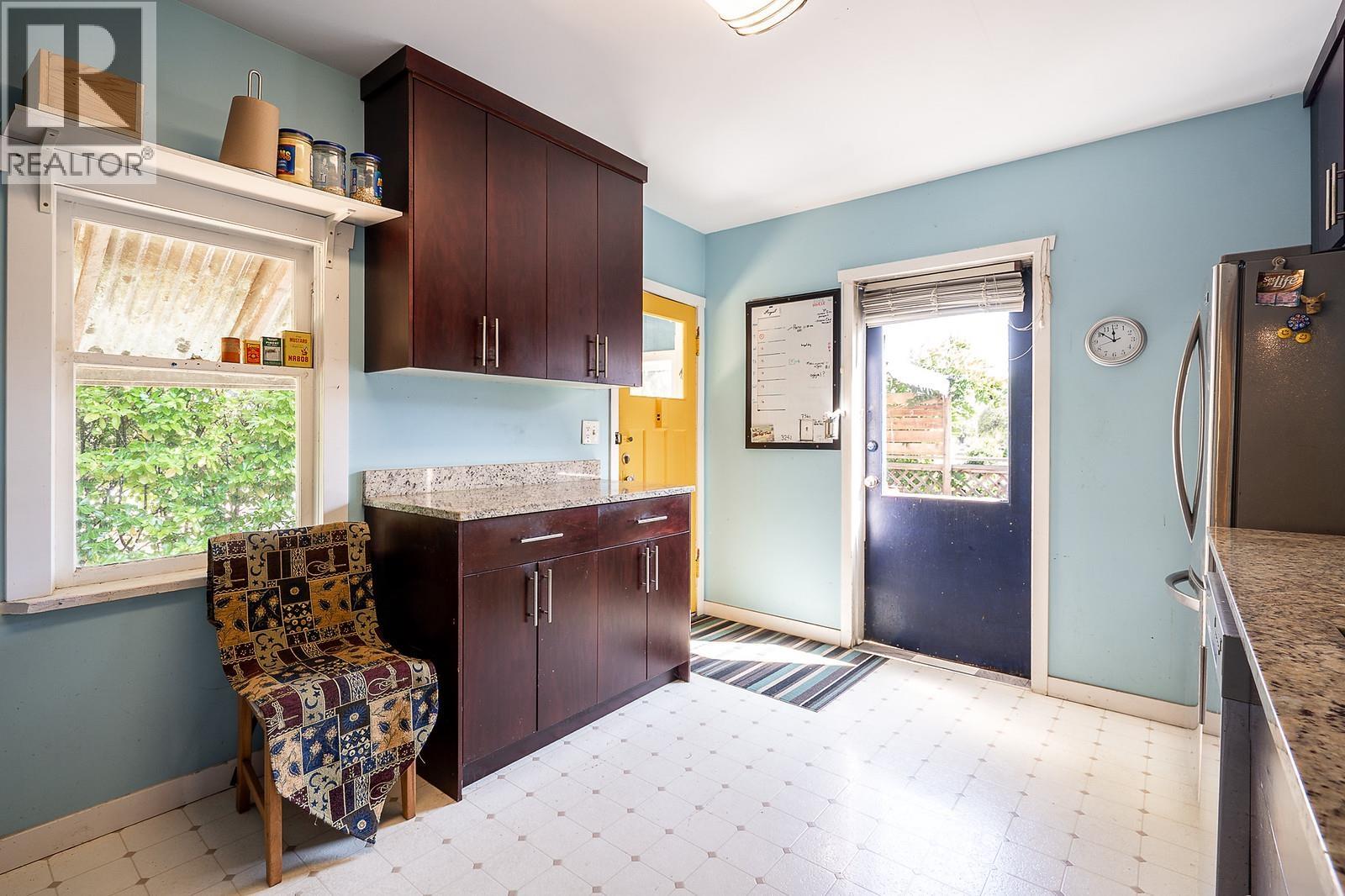 423 Cumberland Street, New Westminster, British Columbia  V3L 3G6 - Photo 10 - R3155605