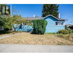 423 CUMBERLAND STREET, New Westminster, British Columbia