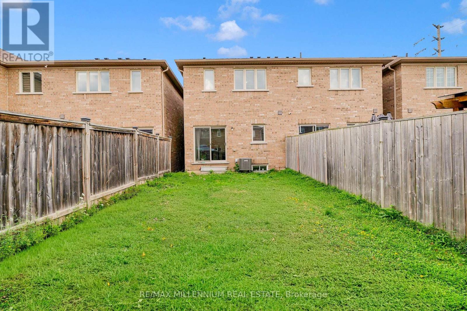 18 Brussels Avenue, Brampton, Ontario L6Z 0A5 - Photo 38 - W13672928