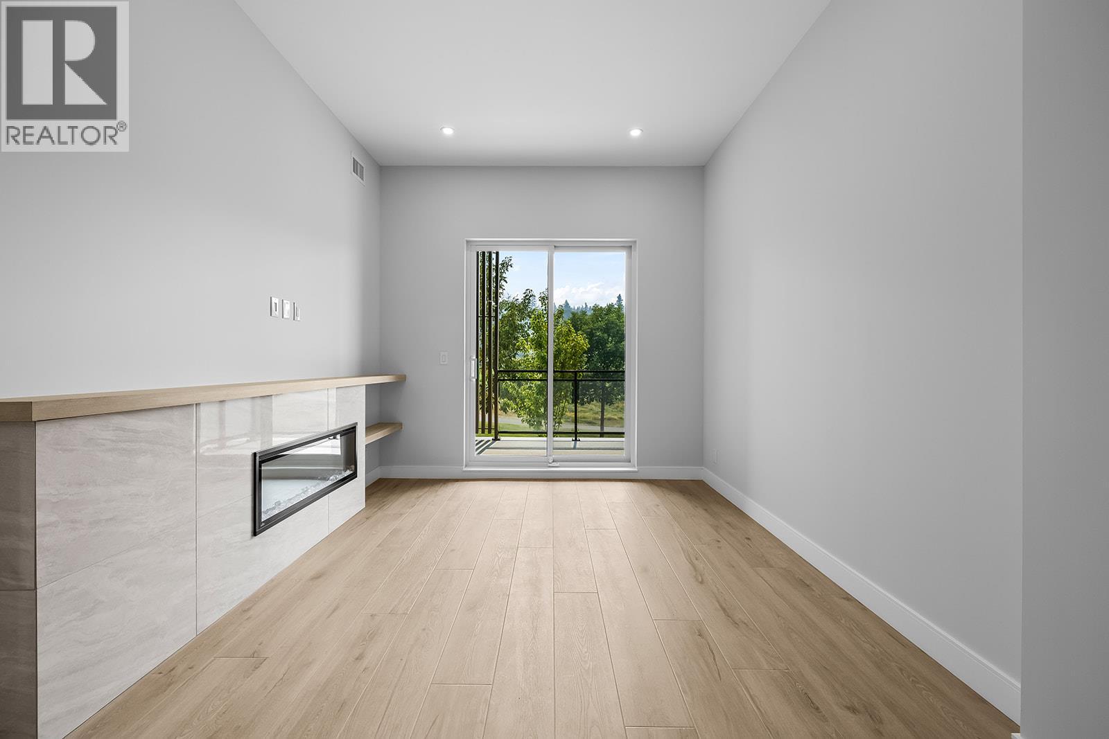 75 Predator Ridge Drive Unit# 208, Vernon, British Columbia  V1H 1G4 - Photo 9 - 10397005