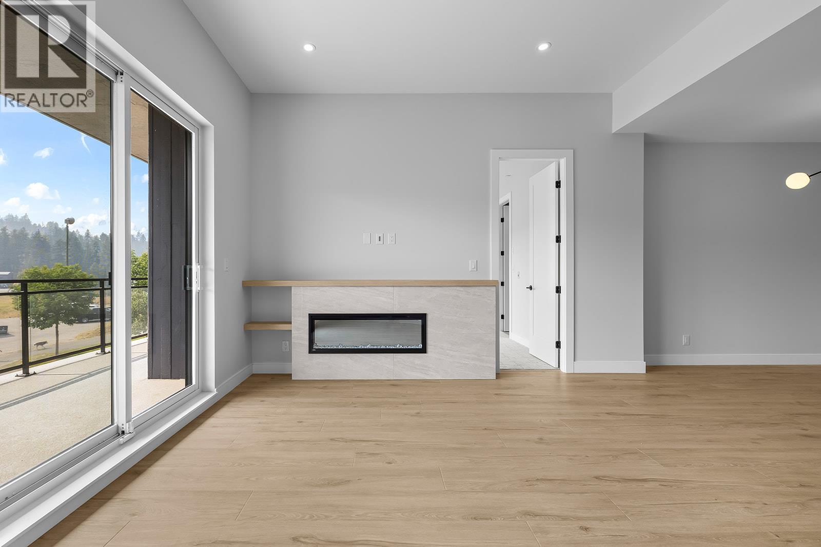 75 Predator Ridge Drive Unit# 205, Vernon, British Columbia  V1H 1G4 - Photo 18 - 10397002