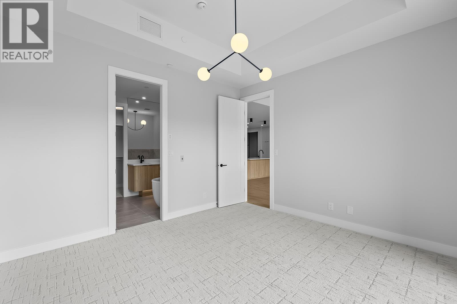 75 Predator Ridge Drive Unit# 205, Vernon, British Columbia  V1H 1G4 - Photo 26 - 10397002