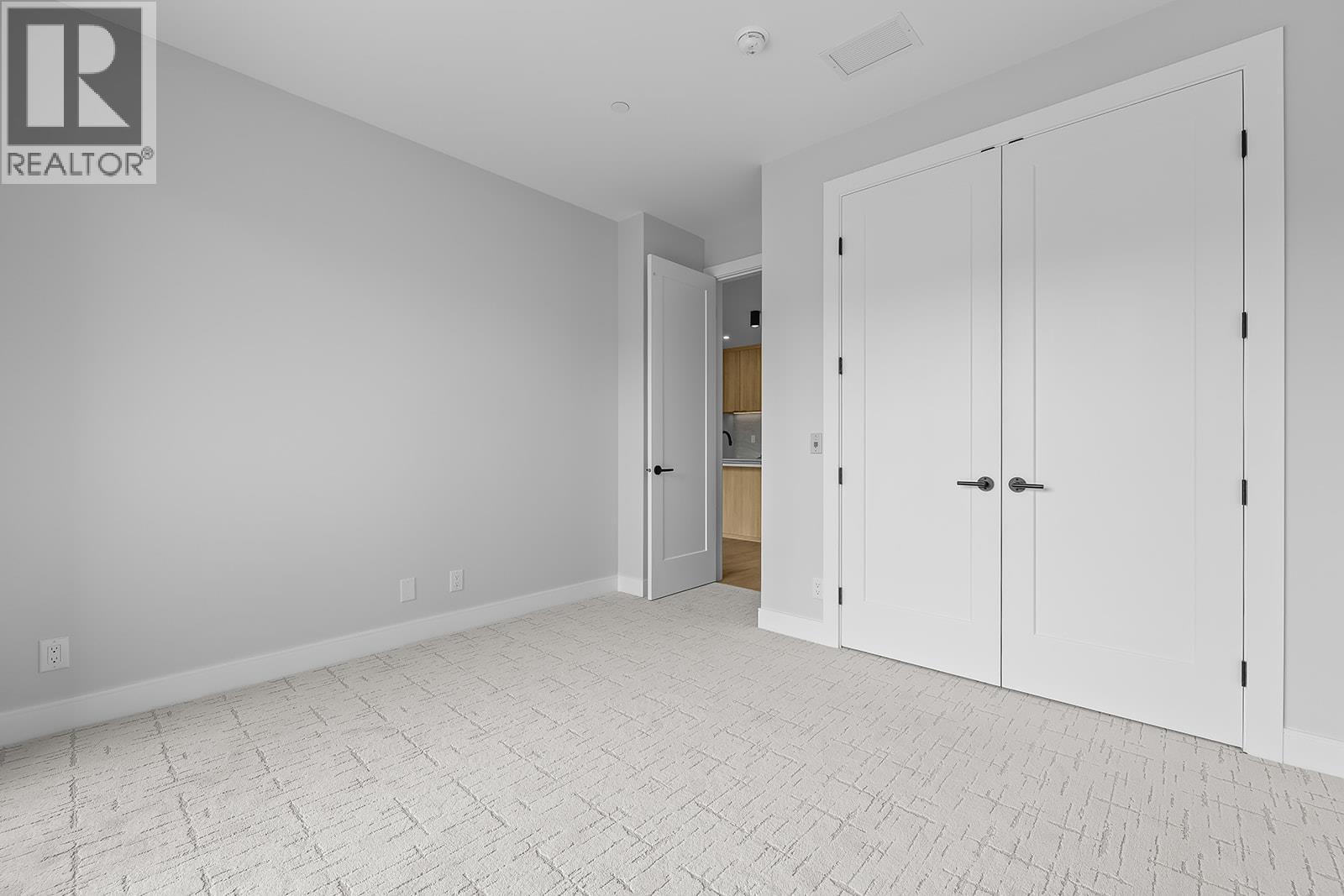 75 Predator Ridge Drive Unit# 205, Vernon, British Columbia  V1H 1G4 - Photo 33 - 10397002