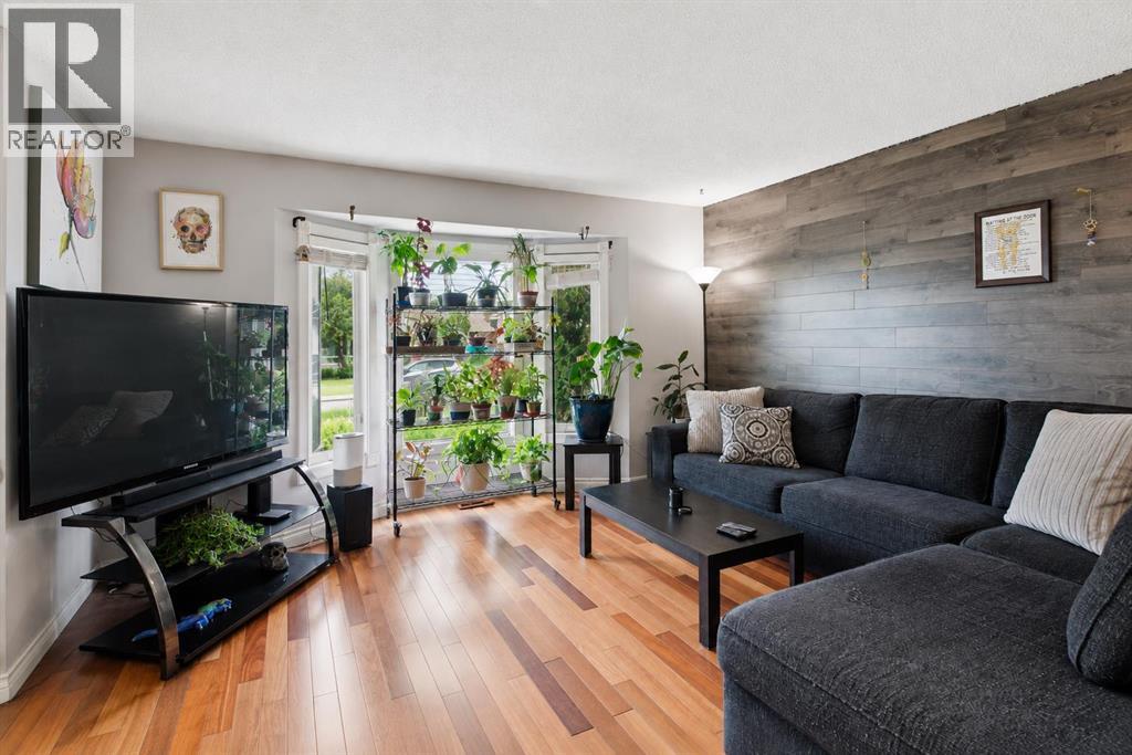 4227 49 Street NE Calgary Alberta
