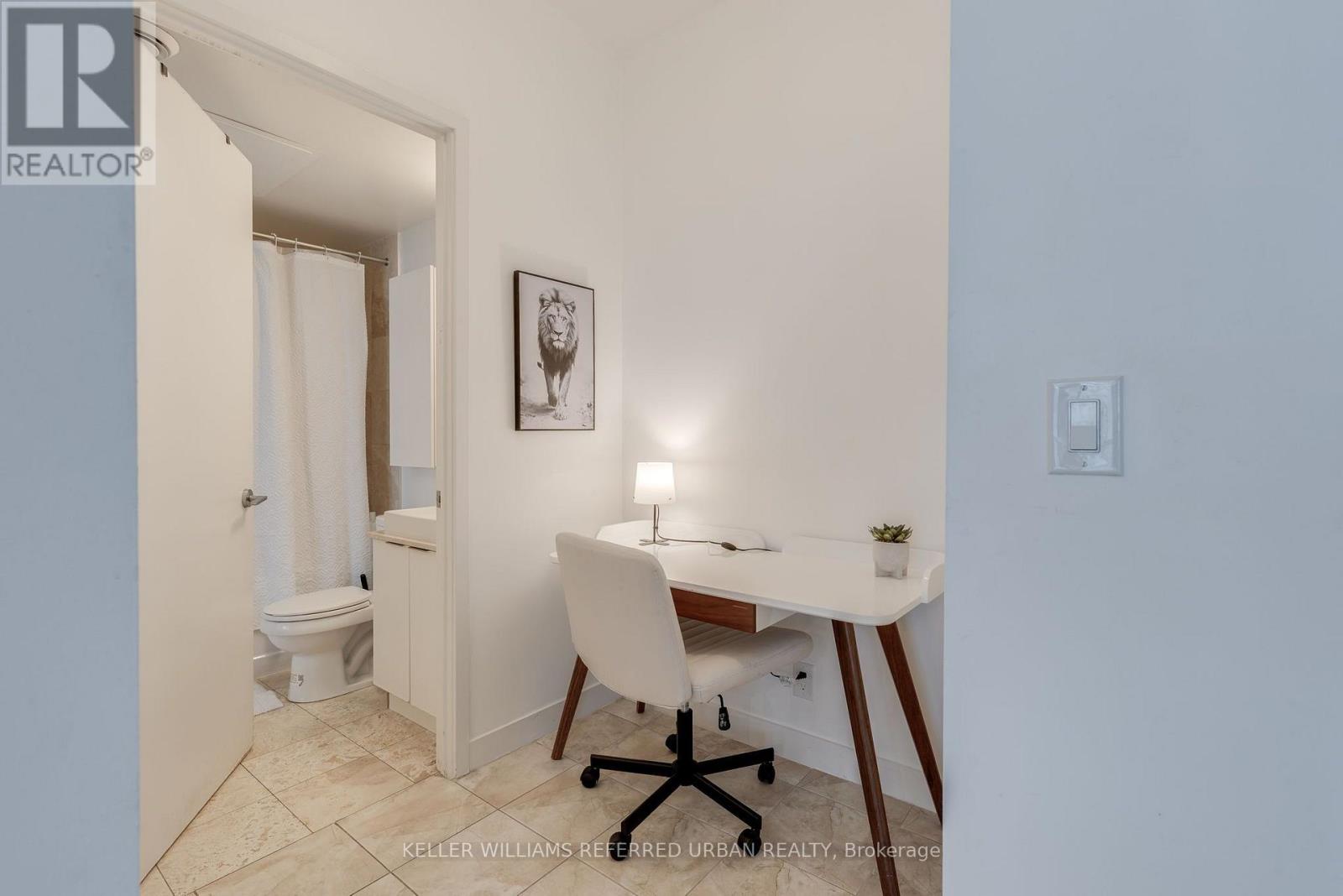 1812 - 14 York Street, Toronto, Ontario  M5J 0B1 - Photo 10 - C13673594