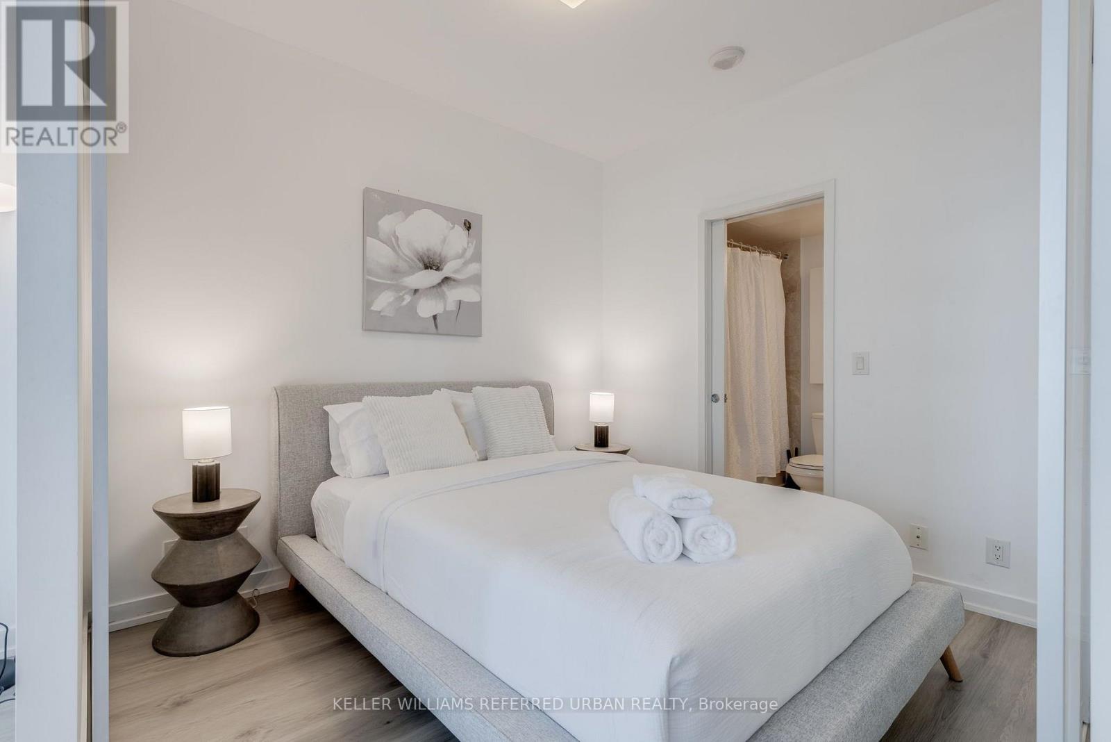 1812 - 14 York Street, Toronto, Ontario  M5J 0B1 - Photo 8 - C13673594