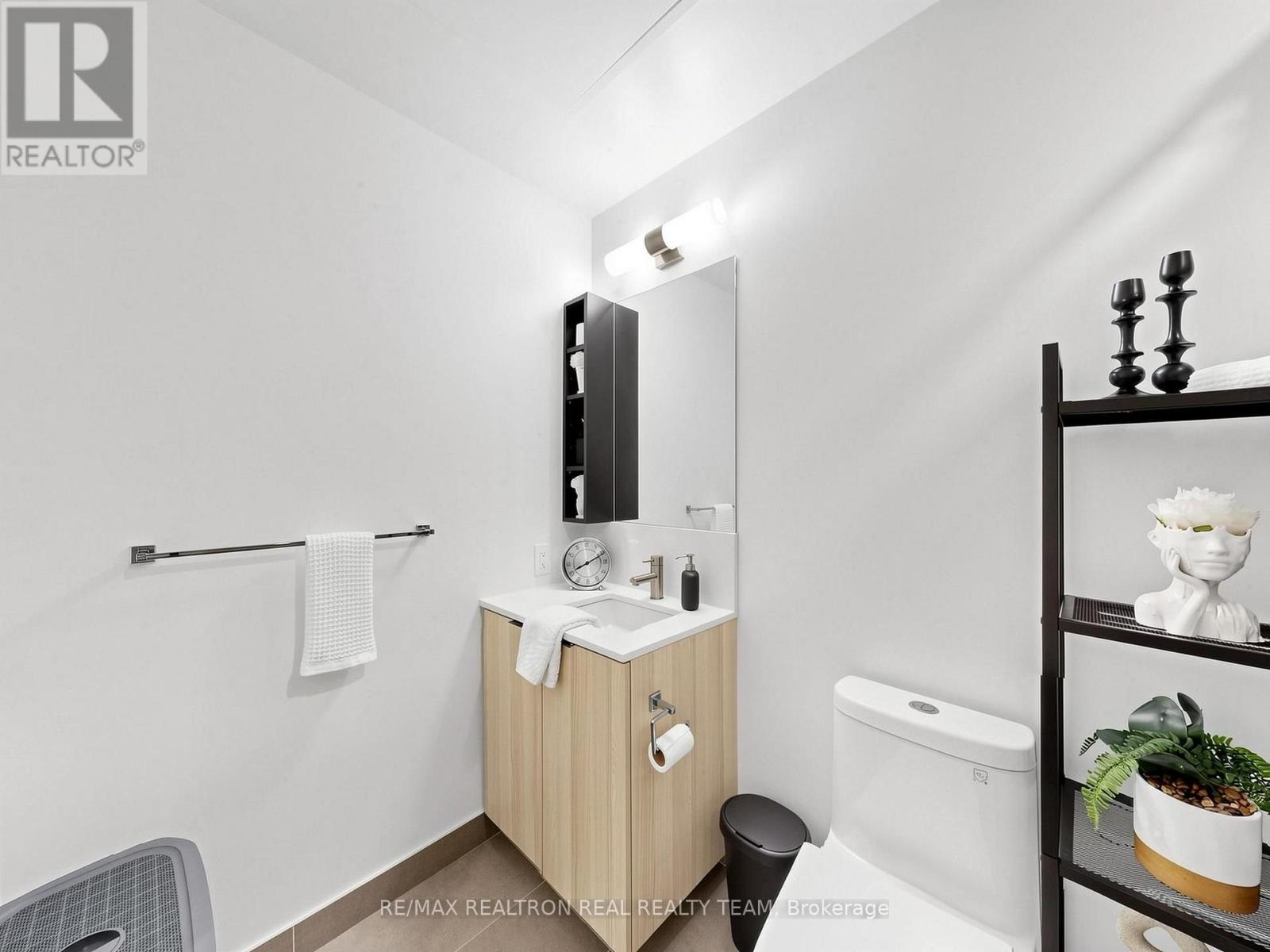 2807 - 55 Mercer Street, Toronto, Ontario  M5V 1H3 - Photo 31 - C13673596