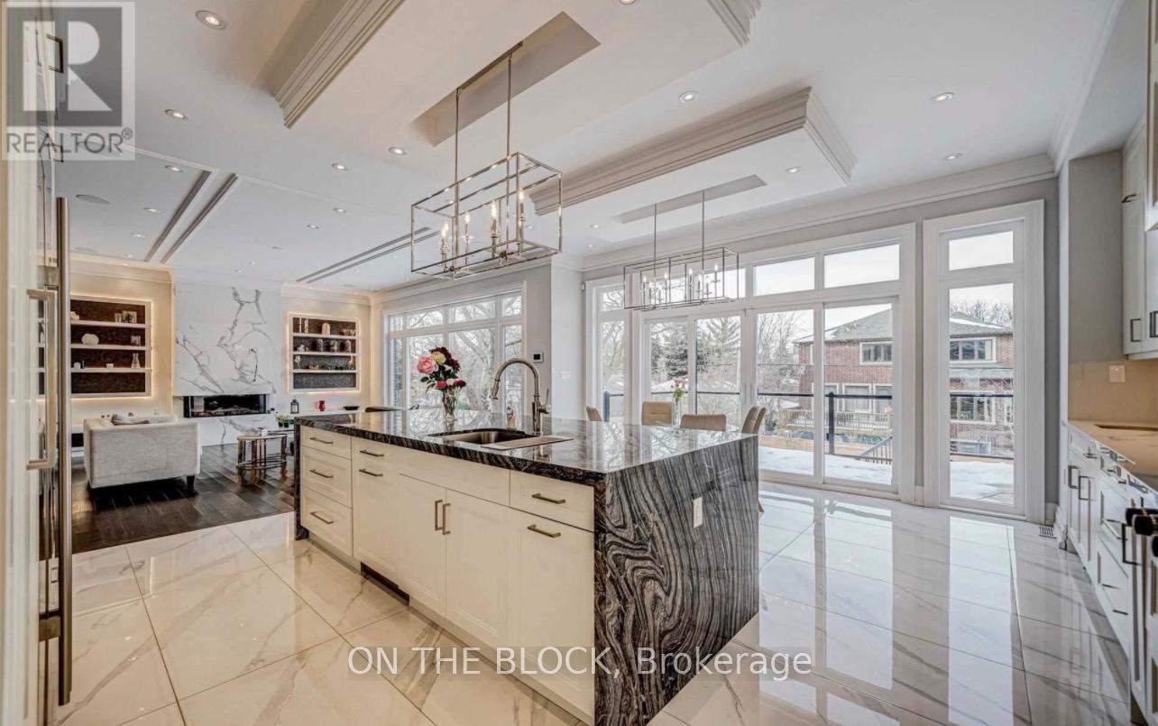 408 Connaught Avenue, Toronto, Ontario  M2R 2M2 - Photo 10 - C13673622