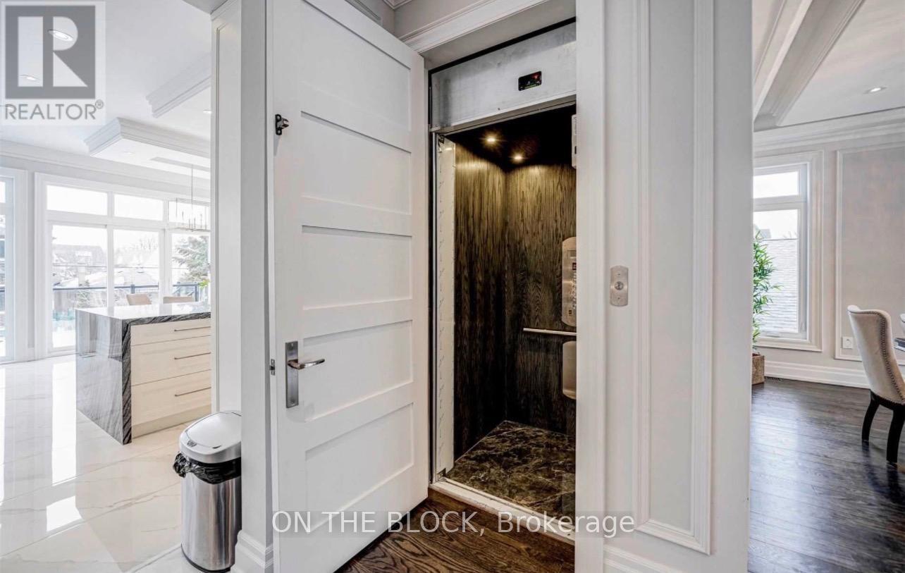 408 Connaught Avenue, Toronto, Ontario  M2R 2M2 - Photo 13 - C13673622