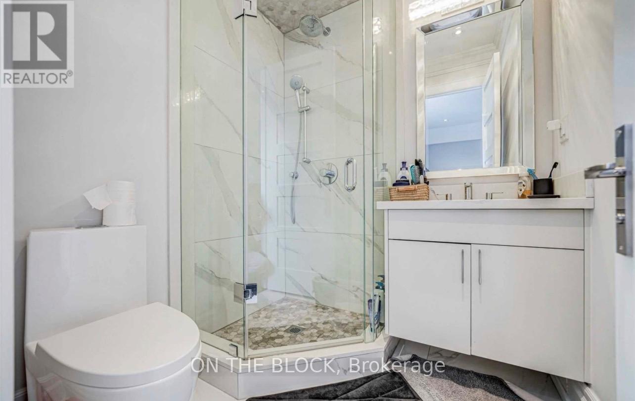 408 Connaught Avenue, Toronto, Ontario  M2R 2M2 - Photo 20 - C13673622