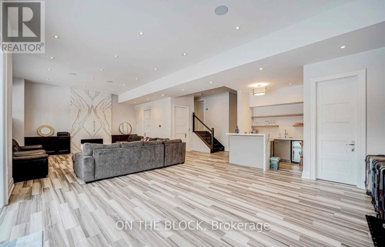 408 Connaught Avenue, Toronto, Ontario  M2R 2M2 - Photo 23 - C13673622