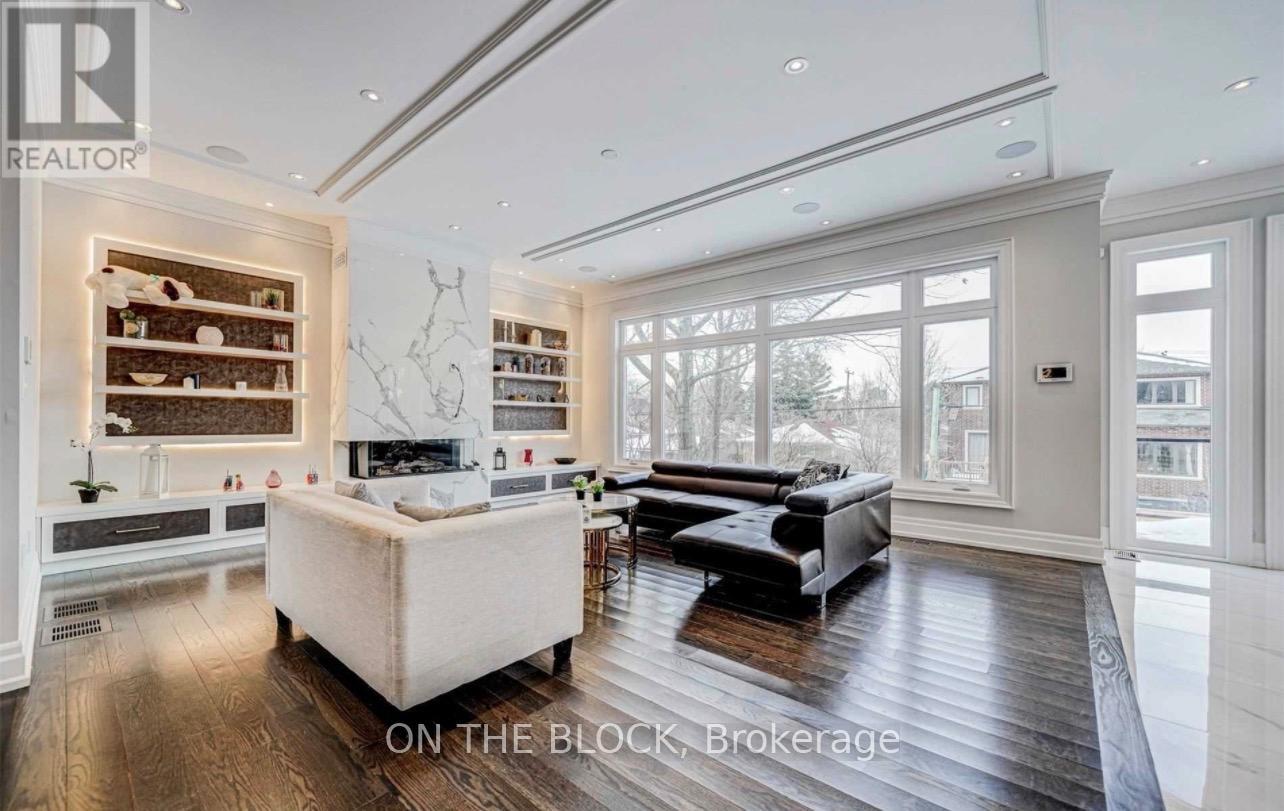 408 Connaught Avenue, Toronto, Ontario  M2R 2M2 - Photo 8 - C13673622