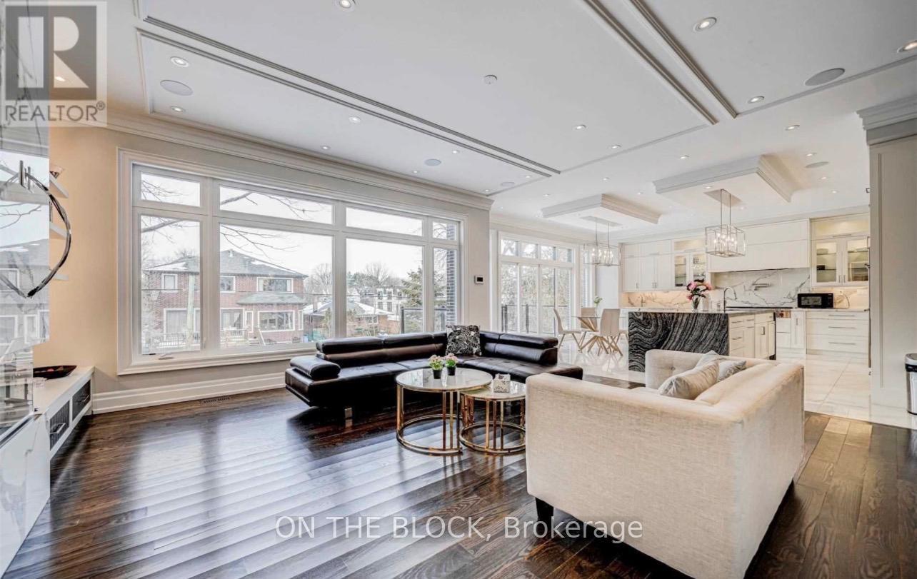 408 Connaught Avenue, Toronto, Ontario  M2R 2M2 - Photo 9 - C13673622