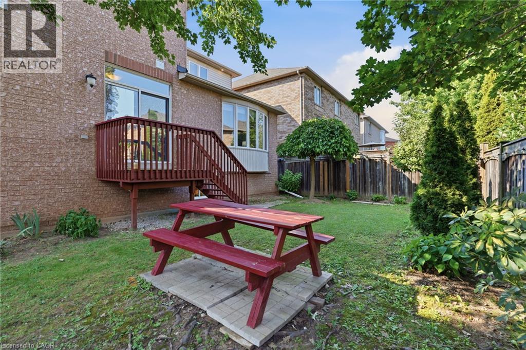 2241 Glazebrook Circle, Oakville, Ontario  L6M 5B5 - Photo 46 - 40848518