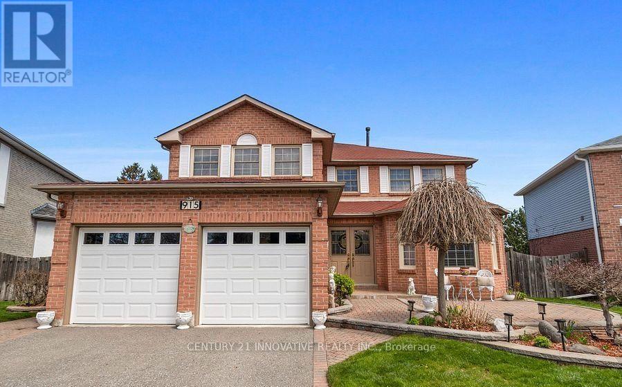 915 Catskill Drive E, Oshawa, Ontario  L1J 8J9 - Photo 2 - E13673592