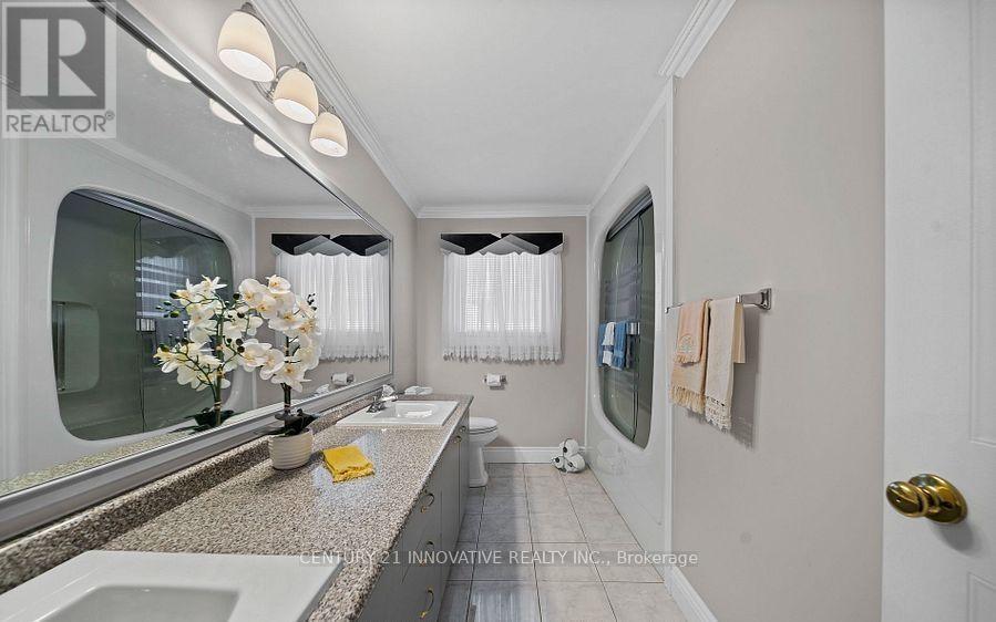 915 Catskill Drive E, Oshawa, Ontario  L1J 8J9 - Photo 22 - E13673592