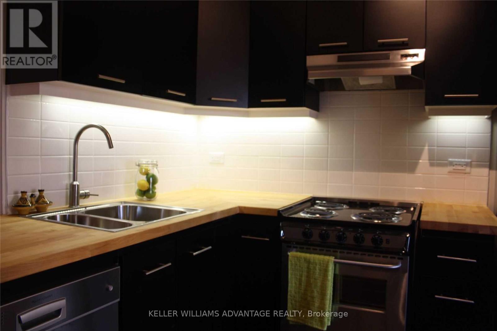 UNIT A - 238 HIGHFIELD ROAD, Toronto, Ontario
