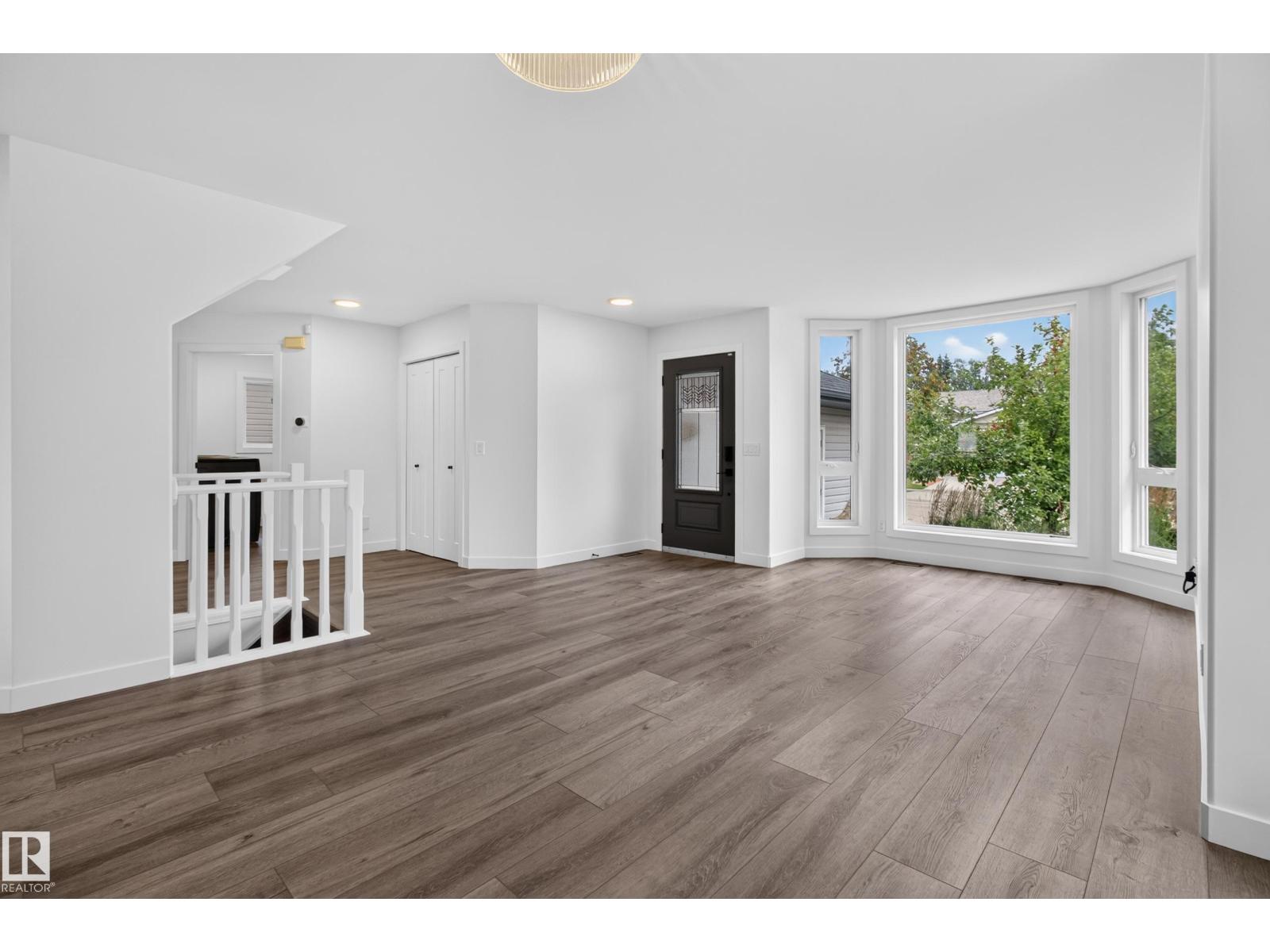 229 Hillcrest Ct, Sherwood Park, Alberta  T8A 5V5 - Photo 3 - E4503635