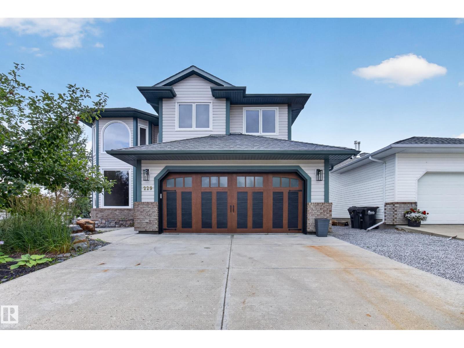 229 Hillcrest Ct, Sherwood Park, Alberta  T8A 5V5 - Photo 2 - E4503635