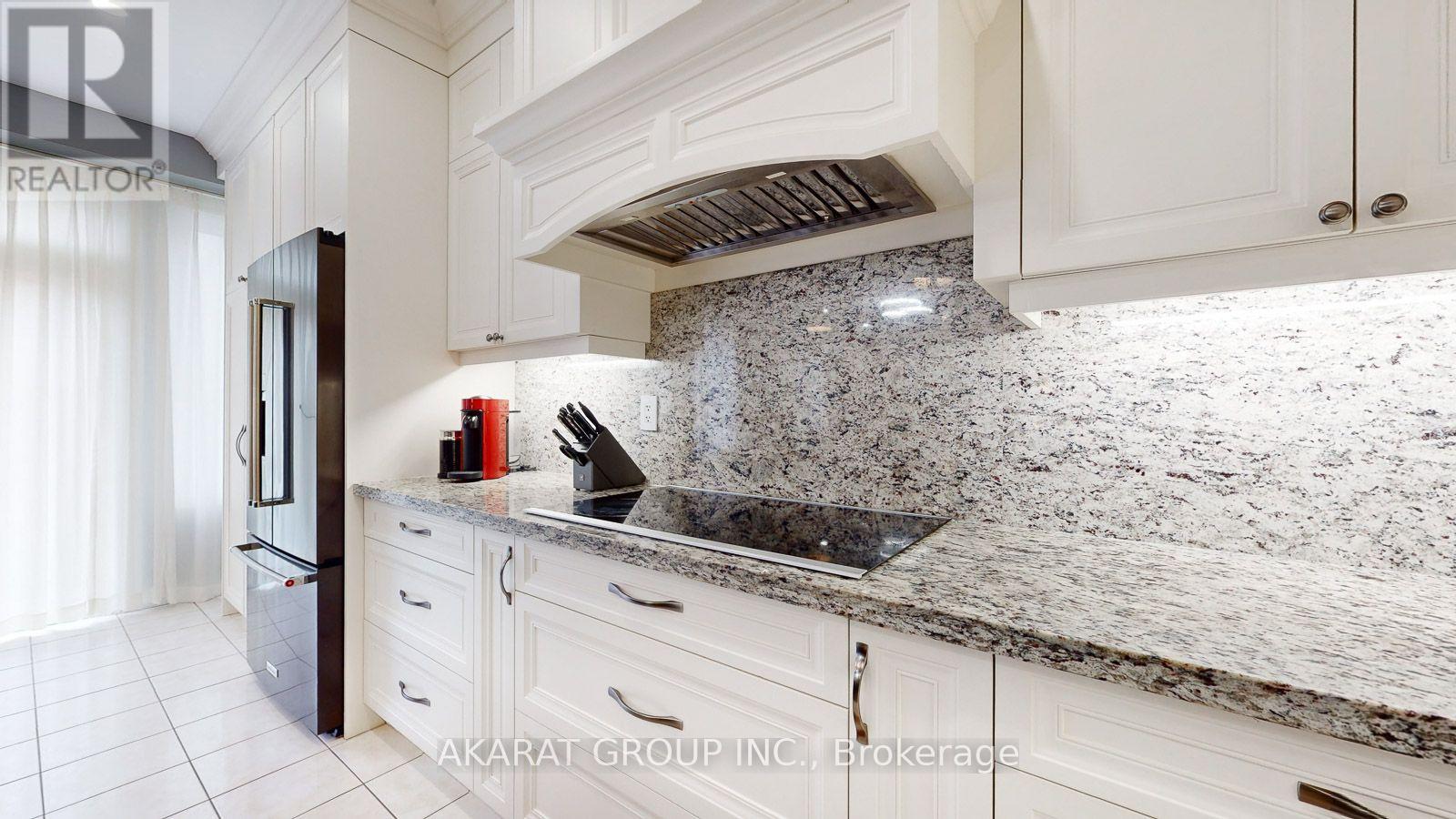 28 Saint James Avenue, Vaughan, Ontario  L4H 3E4 - Photo 12 - N13673586