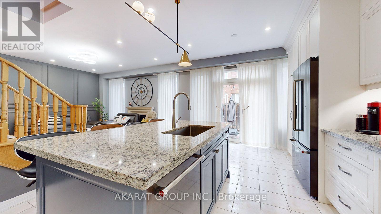 28 Saint James Avenue, Vaughan, Ontario  L4H 3E4 - Photo 13 - N13673586