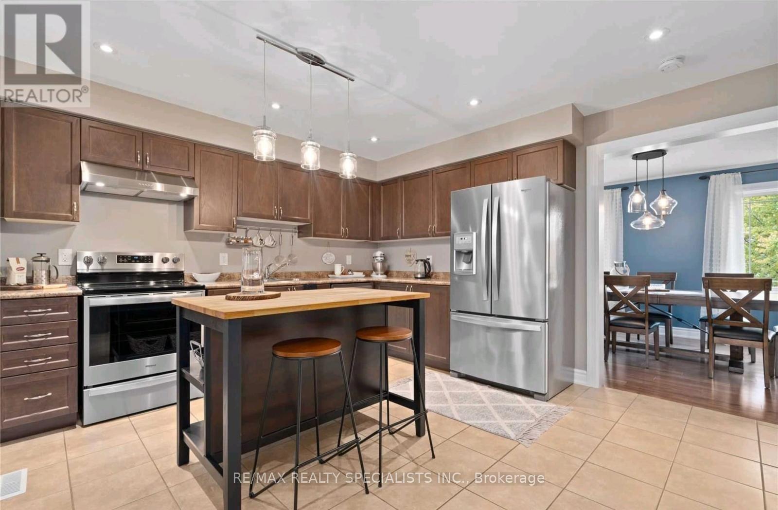 1299 Coleman Crescent, Innisfil, Ontario  L9S 1X5 - Photo 10 - N13562030