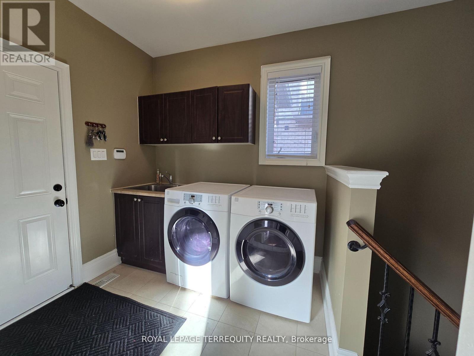 19 Black Diamond Crescent, Brampton, Ontario  L6X 0V8 - Photo 13 - W13673572