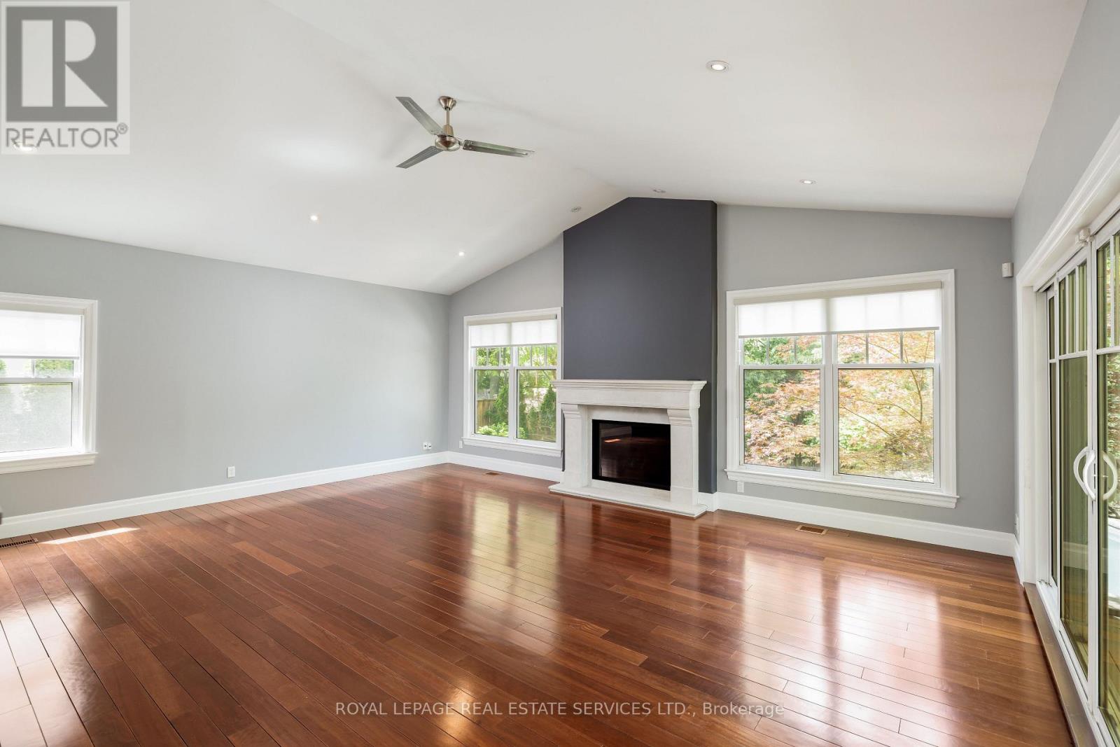 1387 Willowdown Road, Oakville, Ontario  L6L 1X2 - Photo 16 - W13673574