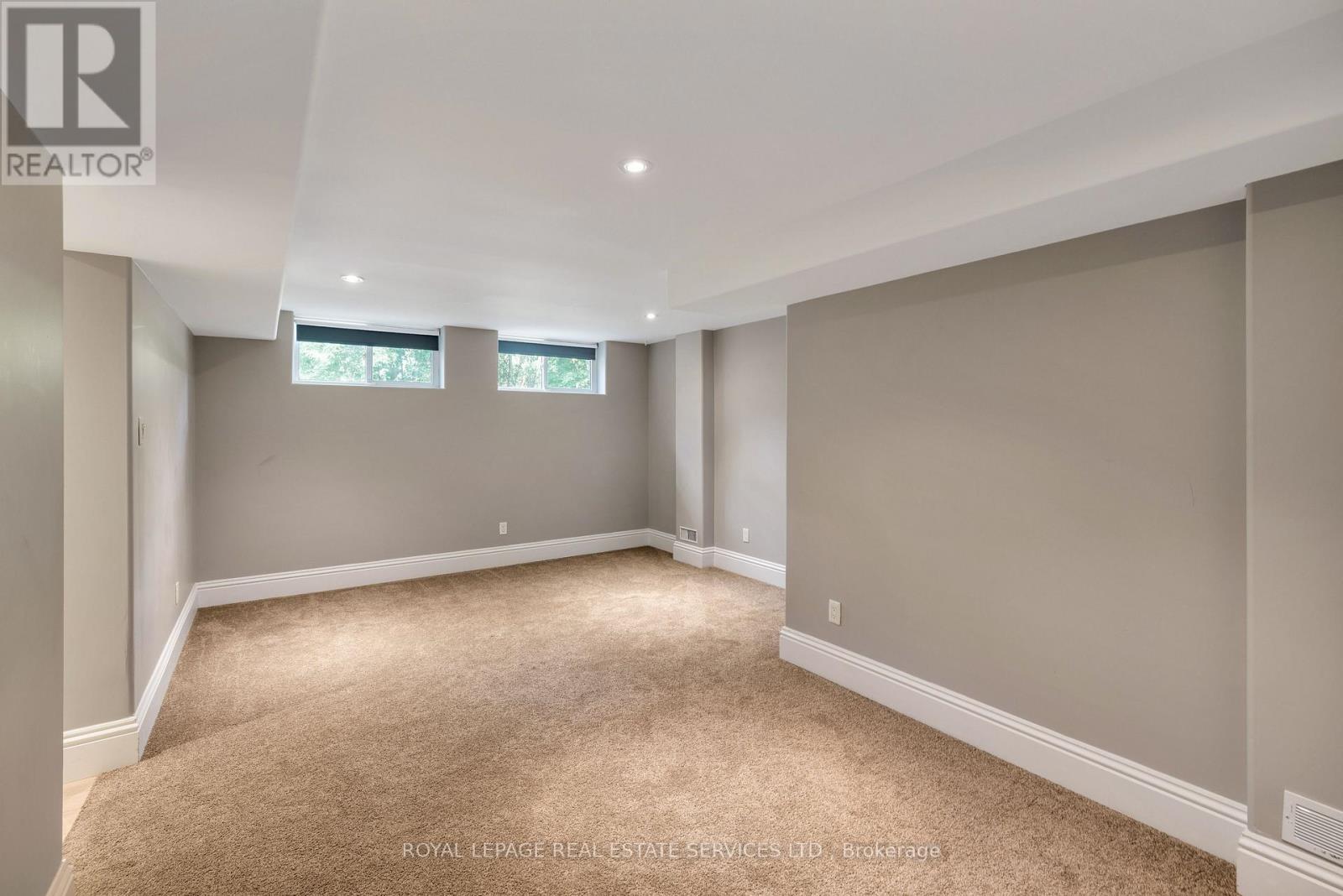 1387 Willowdown Road, Oakville, Ontario  L6L 1X2 - Photo 40 - W13673574