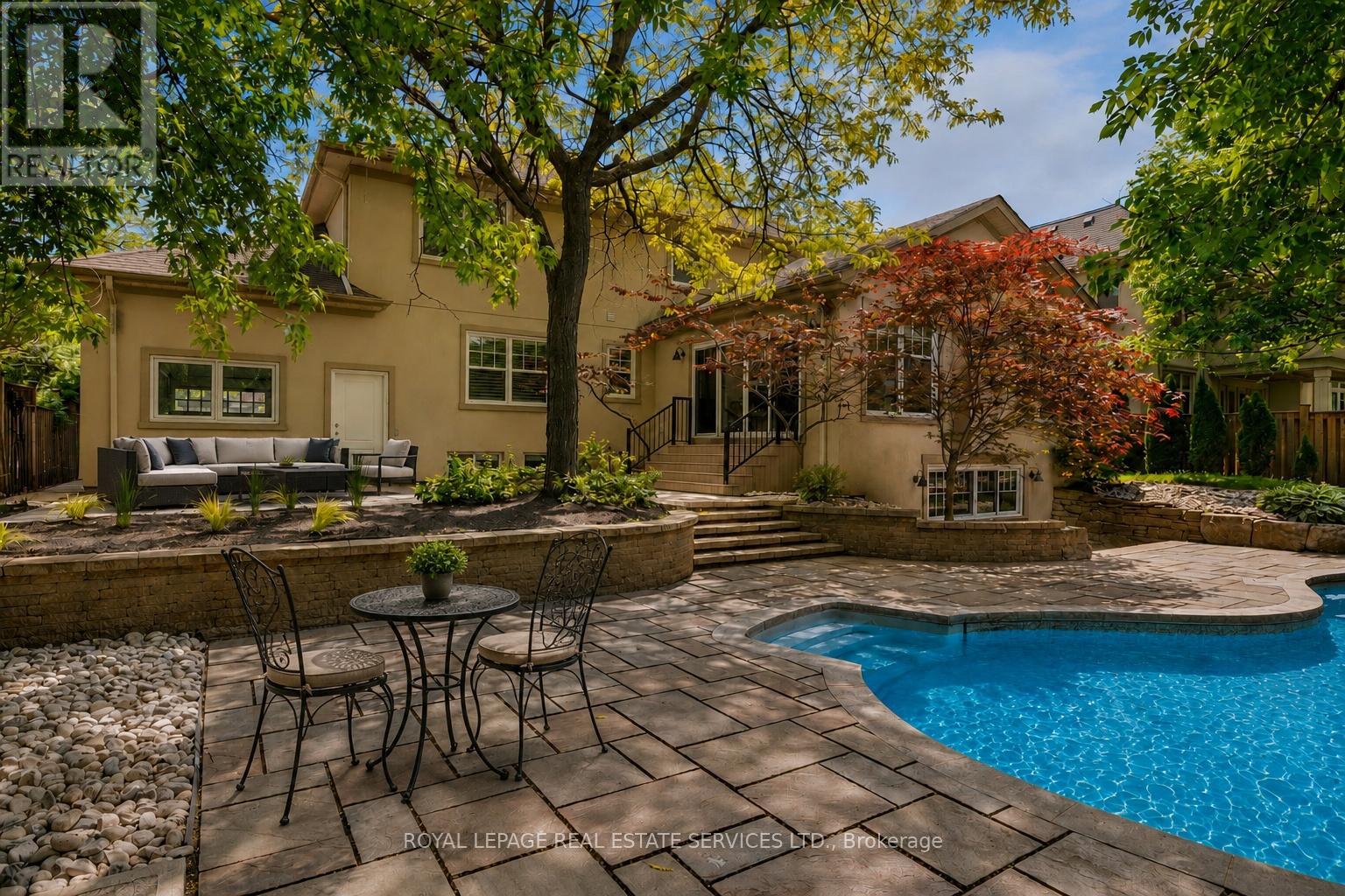 1387 Willowdown Road, Oakville, Ontario  L6L 1X2 - Photo 46 - W13673574