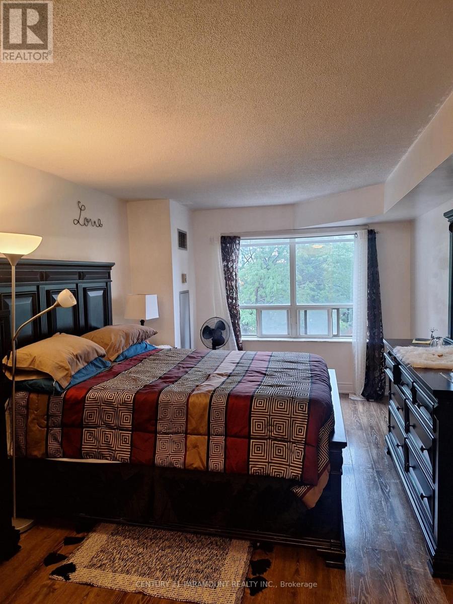 404 - 325 Webb Drive N, Mississauga, Ontario  L5B 3Z9 - Photo 7 - W13673580
