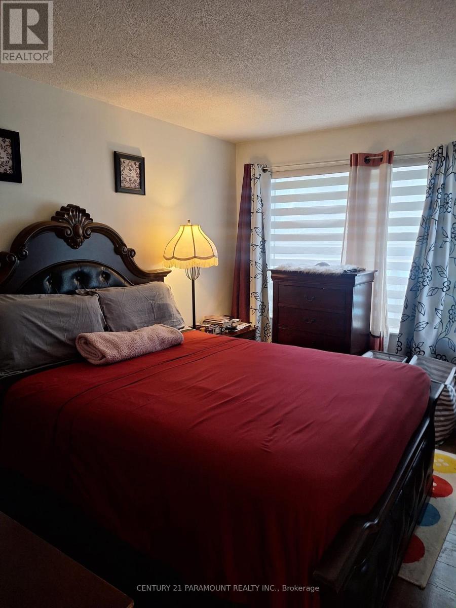 404 - 325 Webb Drive N, Mississauga, Ontario  L5B 3Z9 - Photo 9 - W13673580