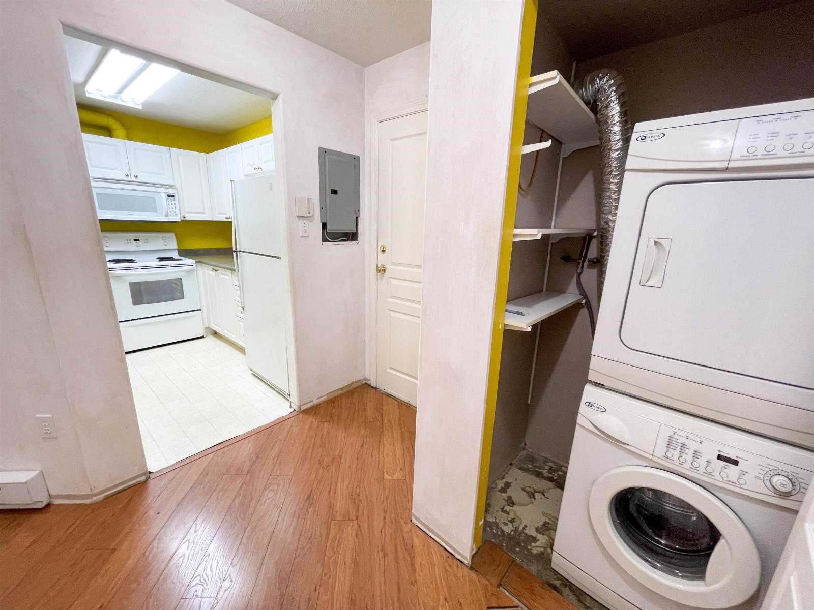 102 9979 140 Street, Surrey, British Columbia  V3T 5W2 - Photo 13 - R3155618